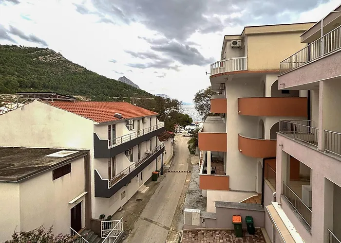 1 Bedroom Awesome In Apartman